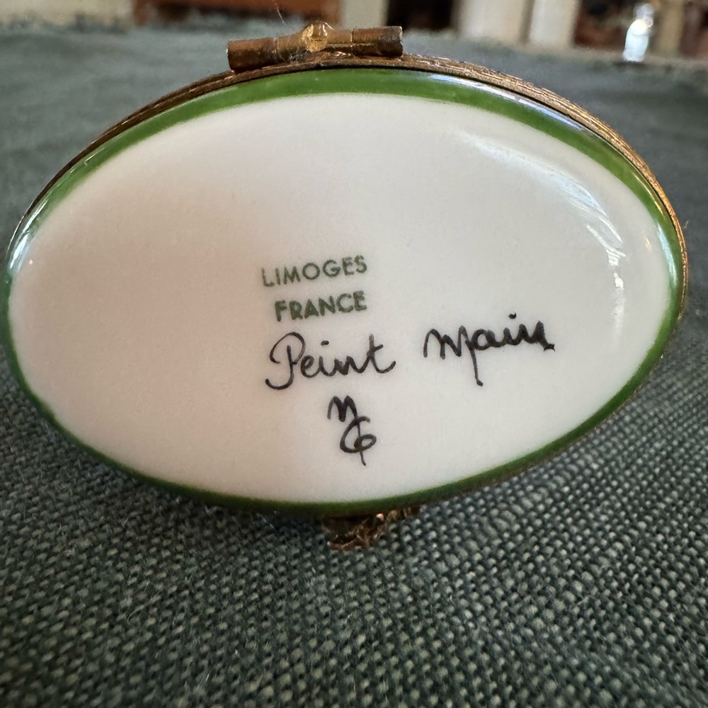 Limoges Hand-Painted Rooster Trinket Box - Picture 3 of 10